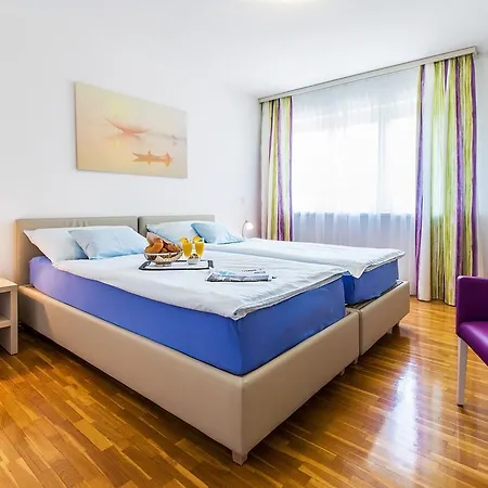 Tertianum Residenza Al Lido - & Restaurant 아파트호텔